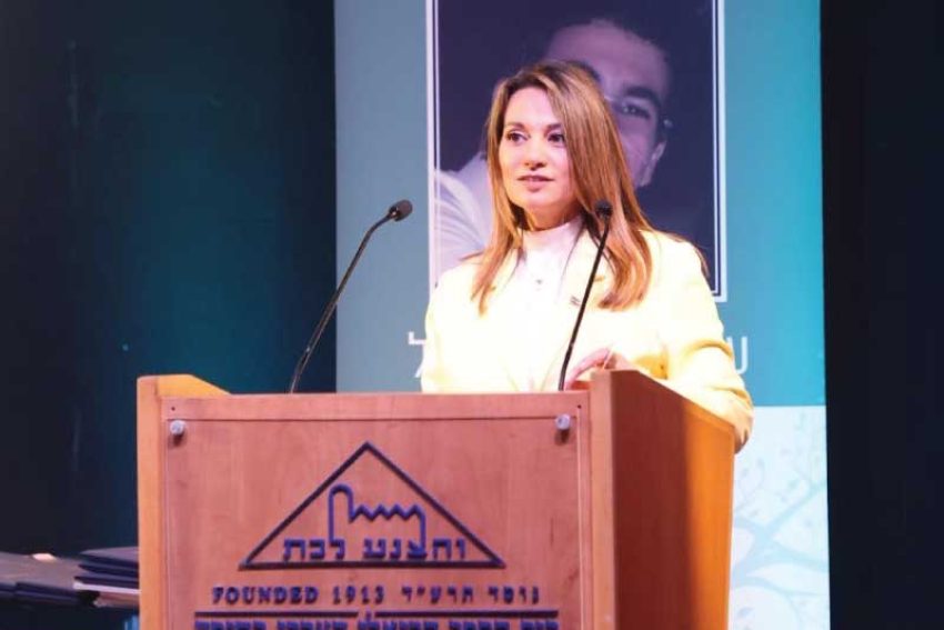 אות שרת החינוך לנוער מתנדב מצטיין ע"ש אלעד ריבן